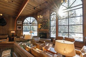 Lake Louise Inn