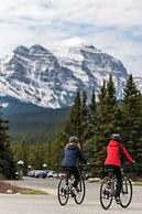 Lake Louise Inn