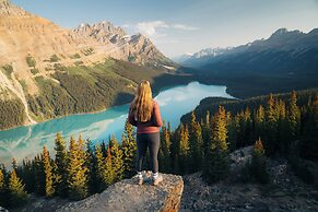 Lake Louise Inn