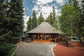 Lake Louise Inn