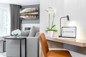 Lake Louise Inn