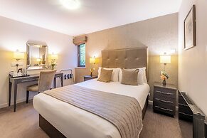 Westmead Hotel
