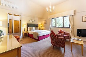 Westmead Hotel