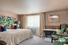 The Falstaff Hotel