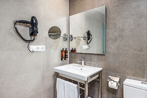 Virgen de los Reyes Hotel