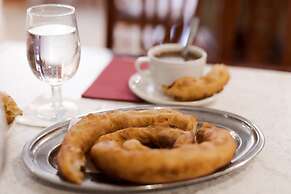 Virgen de los Reyes Hotel