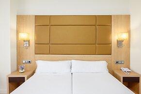 Virgen de los Reyes Hotel