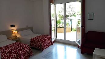 Hospedium Hotel Apartamentos Simón Verde