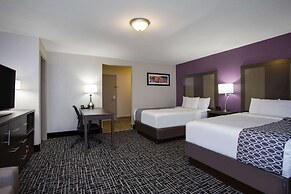 La Quinta Inn & Suites by Wyndham Roanoke Salem
