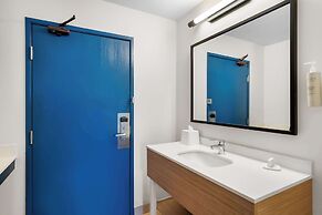 Spark by Hilton Grapevine DFW North