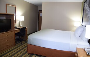 Super 8 by Wyndham Antigo