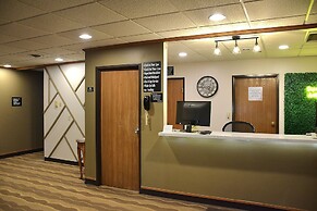 Super 8 by Wyndham Antigo