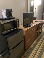 Super 8 by Wyndham Antigo