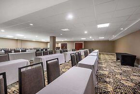 Wyndham Lancaster Resort & Convention Center