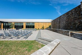 Wyndham Lancaster Resort & Convention Center