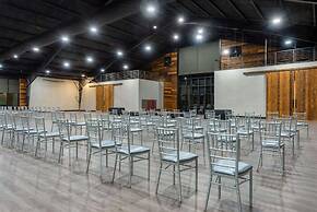 Wyndham Lancaster Resort & Convention Center