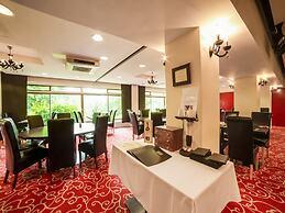 The Bridge House Hotel