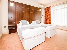 The Bridge House Hotel