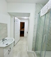 The Bridge House Hotel