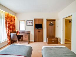 The Bridge House Hotel