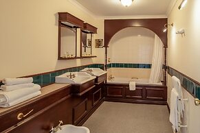 Bosworth Hall Hotel & Spa