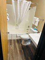 Super 8 by Wyndham Watertown