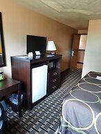 Super 8 by Wyndham Watertown