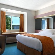 CenterWay Hotel Tonawanda