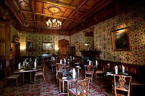 Macdonald Norwood Hall Hotel