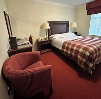 Macdonald Norwood Hall Hotel