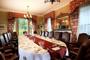 Macdonald Norwood Hall Hotel