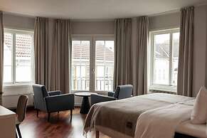 Home Hotel Grimstad