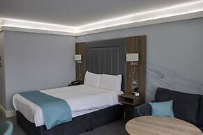 Best Western Premier Heronston Hotel & Spa