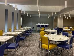 Best Western Premier Heronston Hotel & Spa