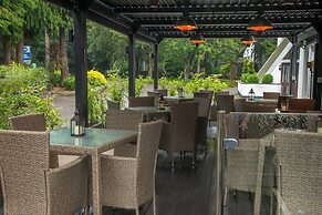 Best Western Premier Heronston Hotel & Spa