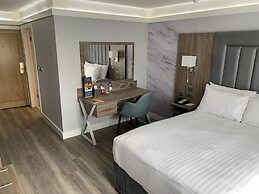 Best Western Premier Heronston Hotel & Spa