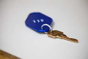 Pointes North Beachfront Hotel