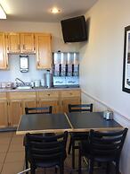 Coastal Inn Sackville