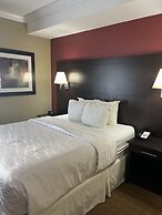 Best Western Plus Bowmanville