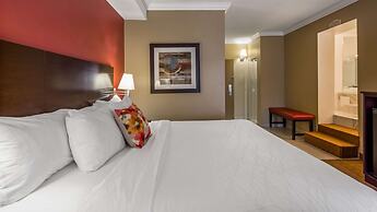 Best Western Plus Bowmanville