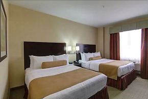 Best Western Plus Bowmanville