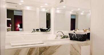 Best Western Plus Bowmanville