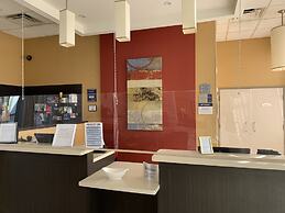 Best Western Plus Bowmanville