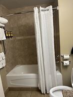Best Western Plus Bowmanville