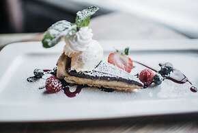 The Explorer Hotel Yellowknife