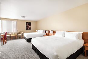 The Old Woolstore Apartment Hotel