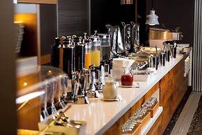 The Old Woolstore Apartment Hotel