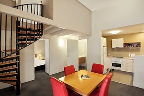 The Old Woolstore Apartment Hotel