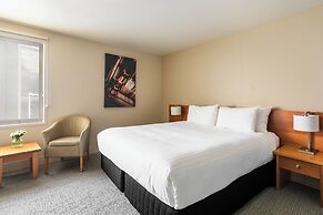 The Old Woolstore Apartment Hotel