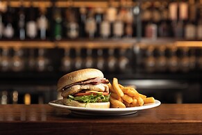 The Old Woolstore Apartment Hotel